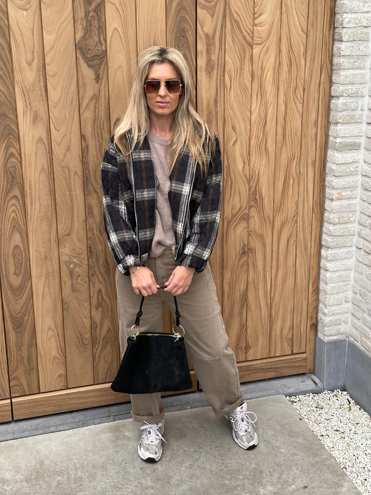 Jasje Mireille - Oversized - Zwart