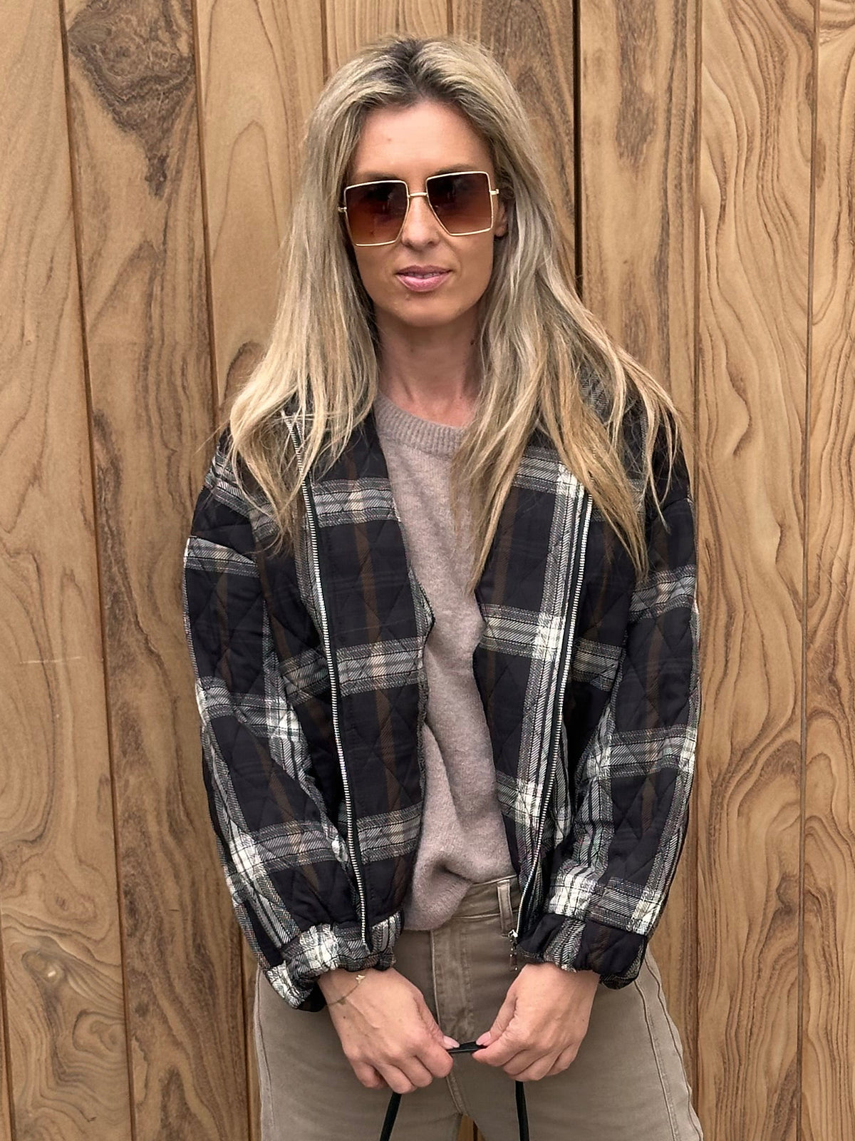 Jasje Mireille - Oversized - Zwart