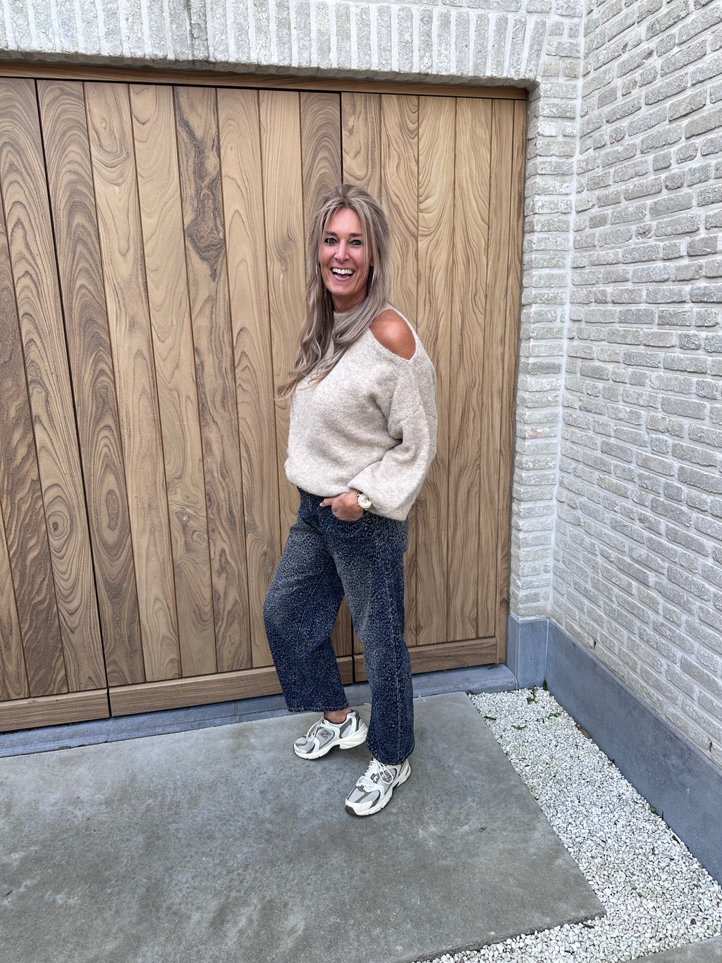 Pull Xoé Beige Offshoulder