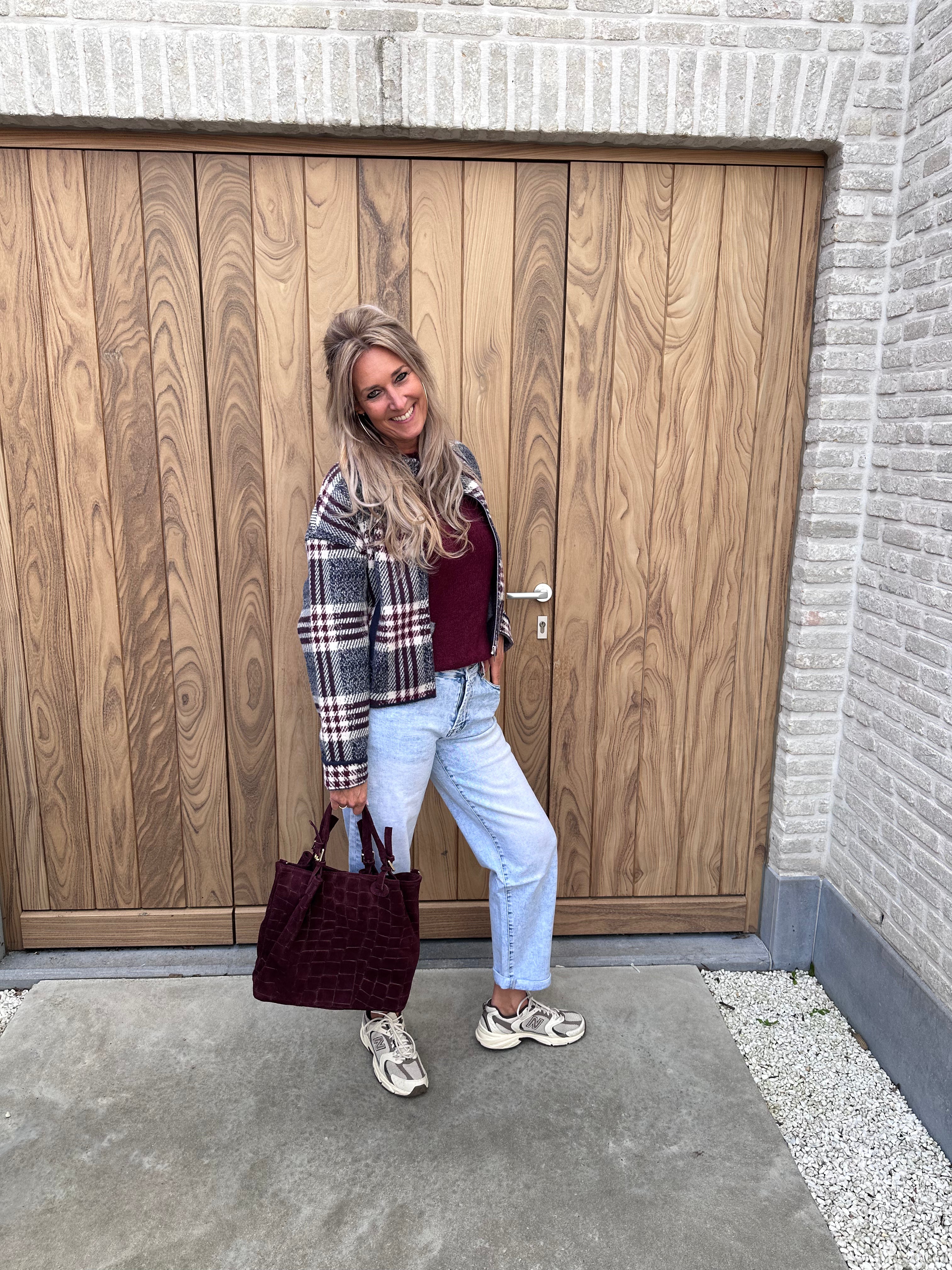 Jasje June Carreaux Bordeaux