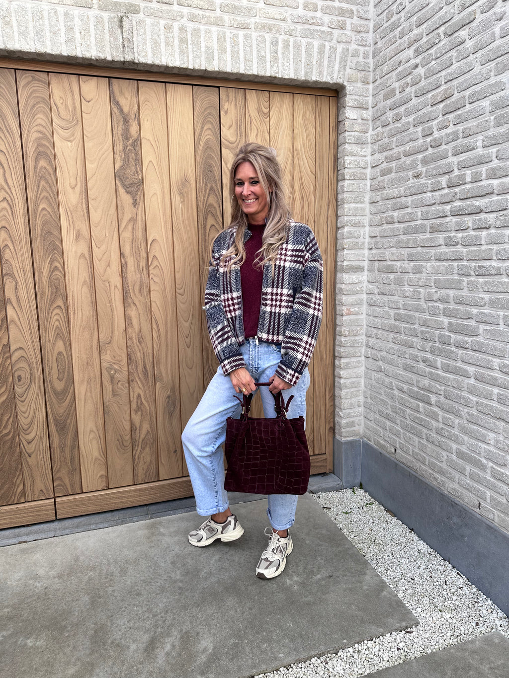 Jasje June Carreaux Bordeaux