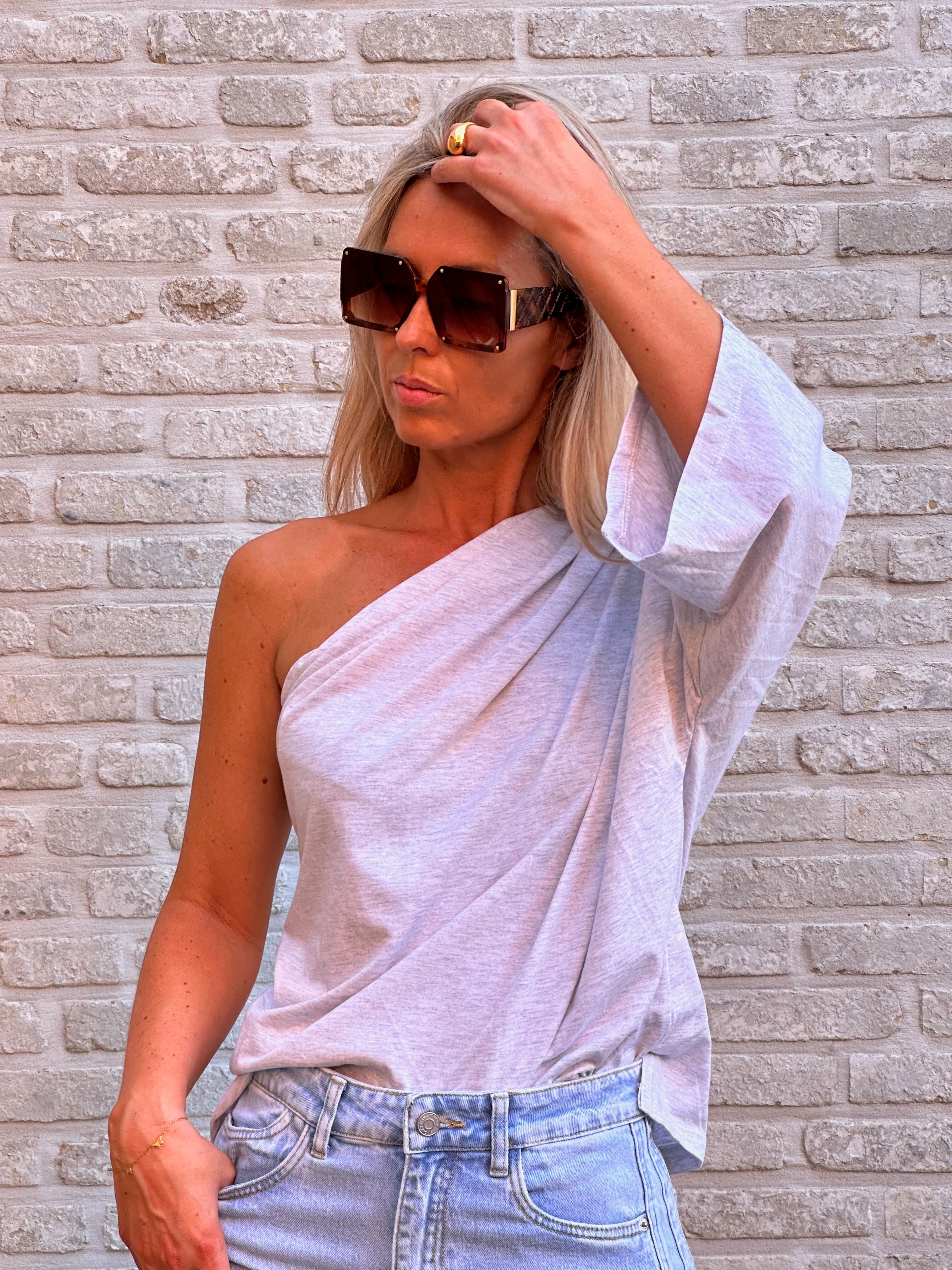 T shirt Bibi Offshoulder Oversized