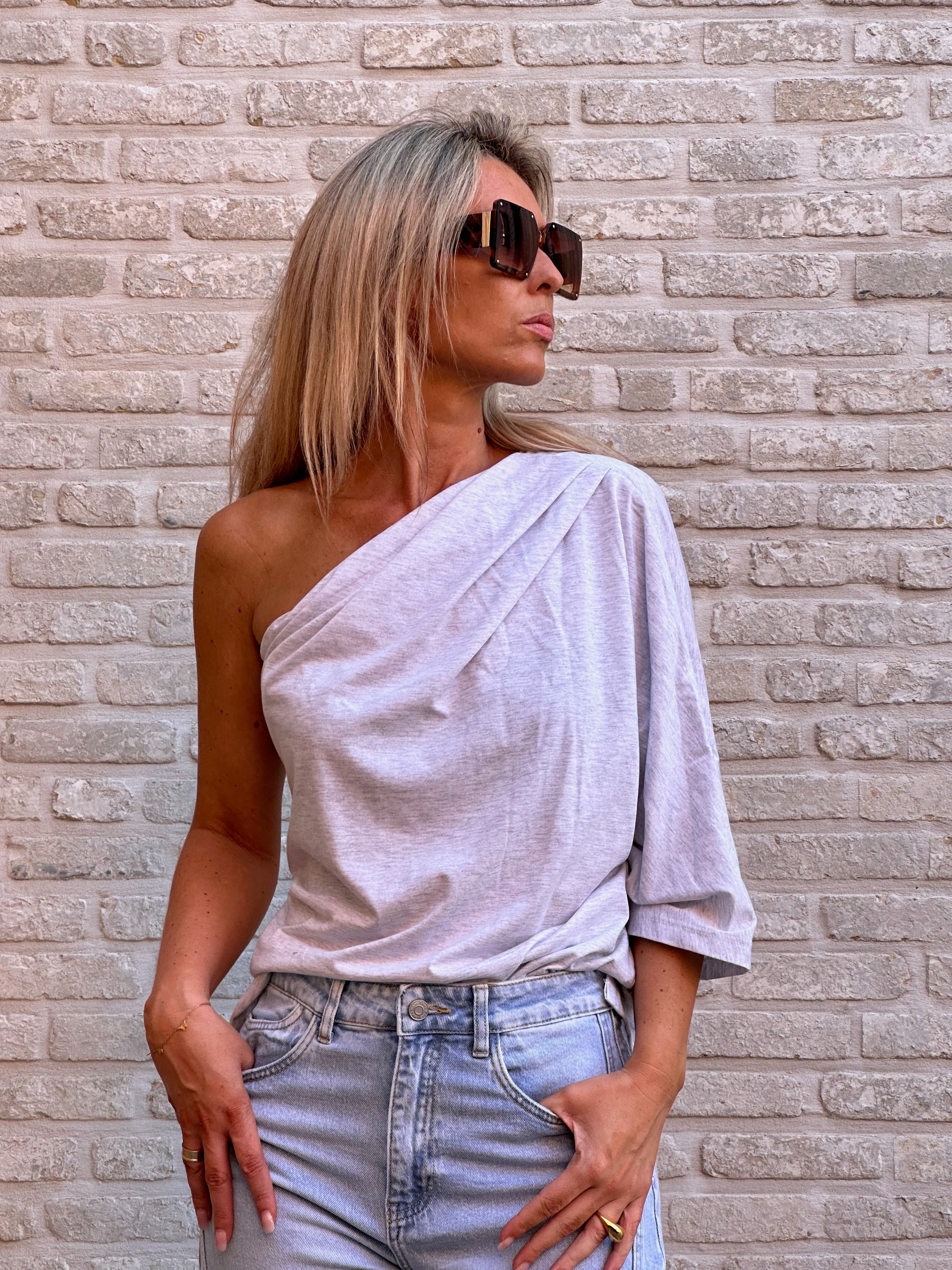 T shirt Bibi Offshoulder Oversized