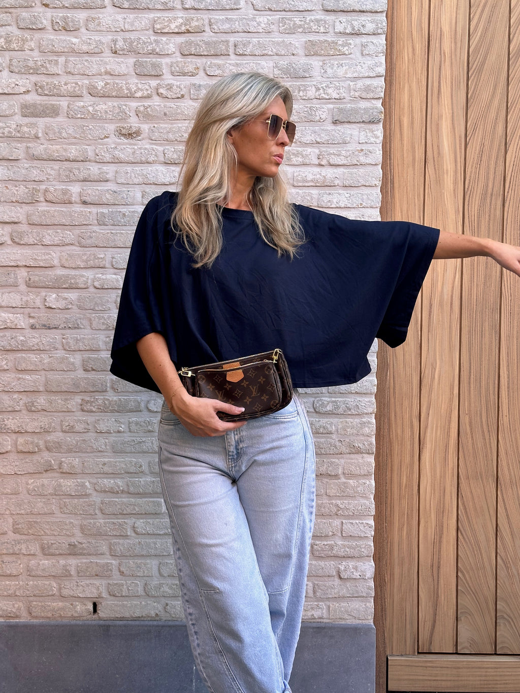 T-shirt Zoé Oversized Marine - kort model