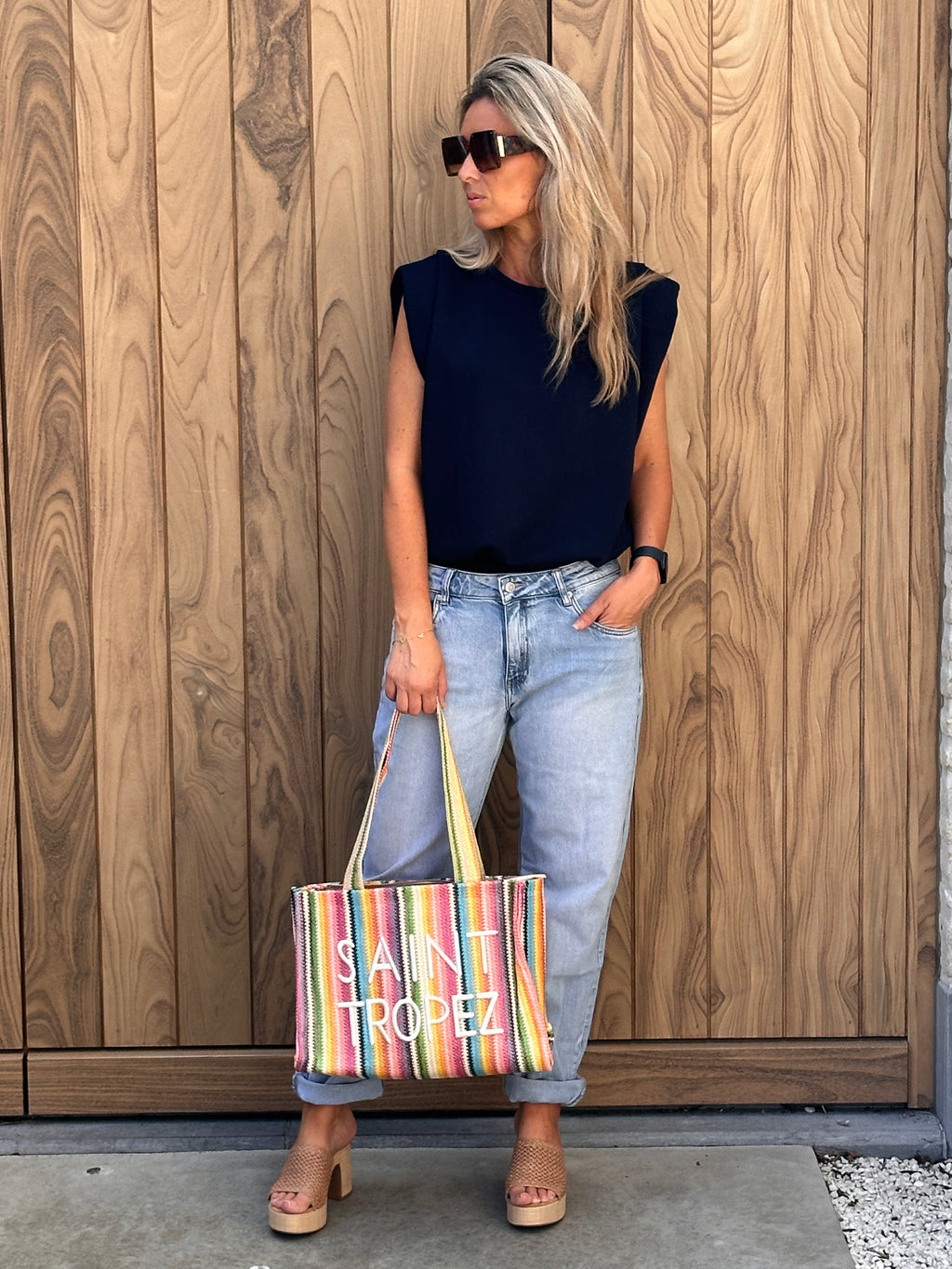 Top Ella Marine