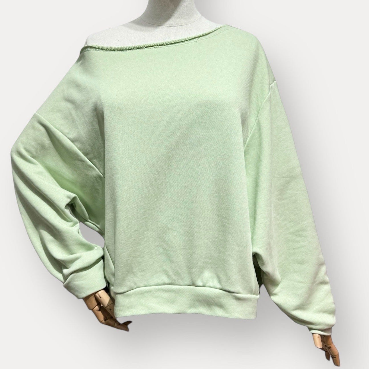 Pull Off-Shoulder Allison