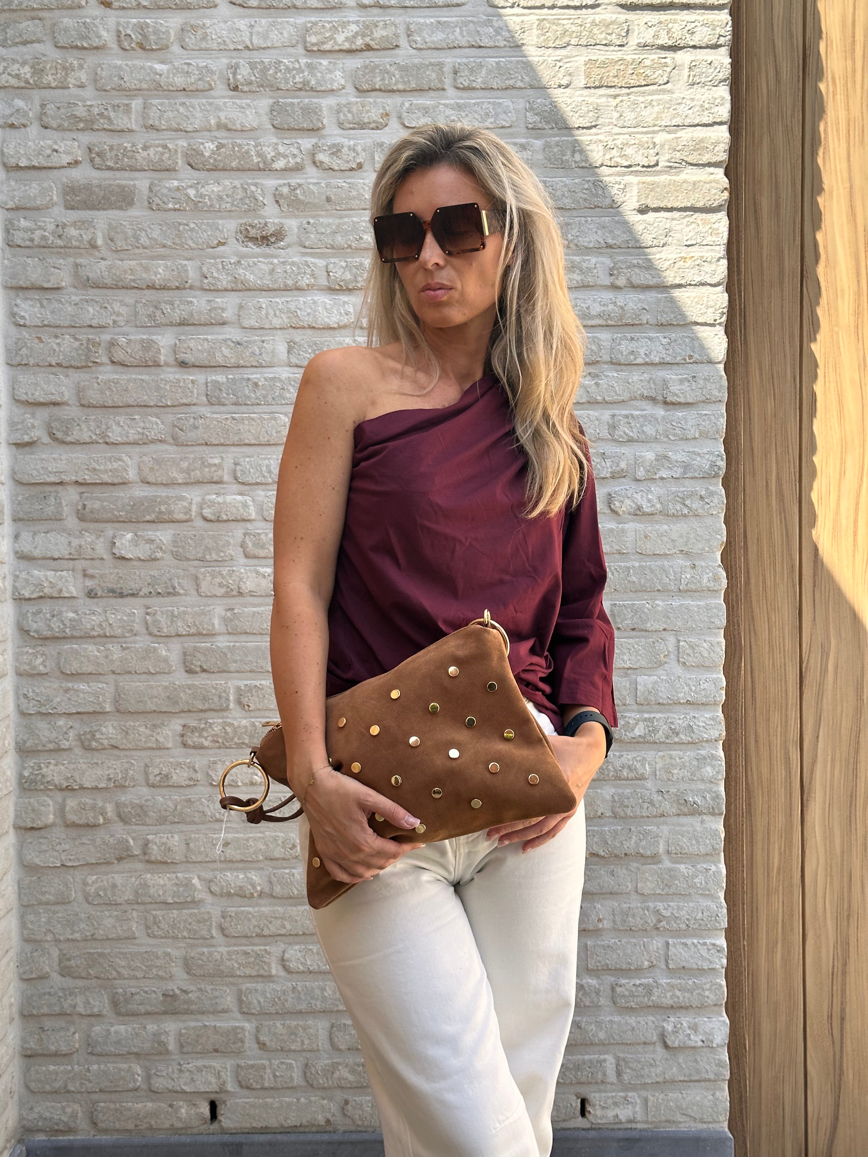 T-shirt Bibi Offshoulder Oversized Bordeaux - lang model