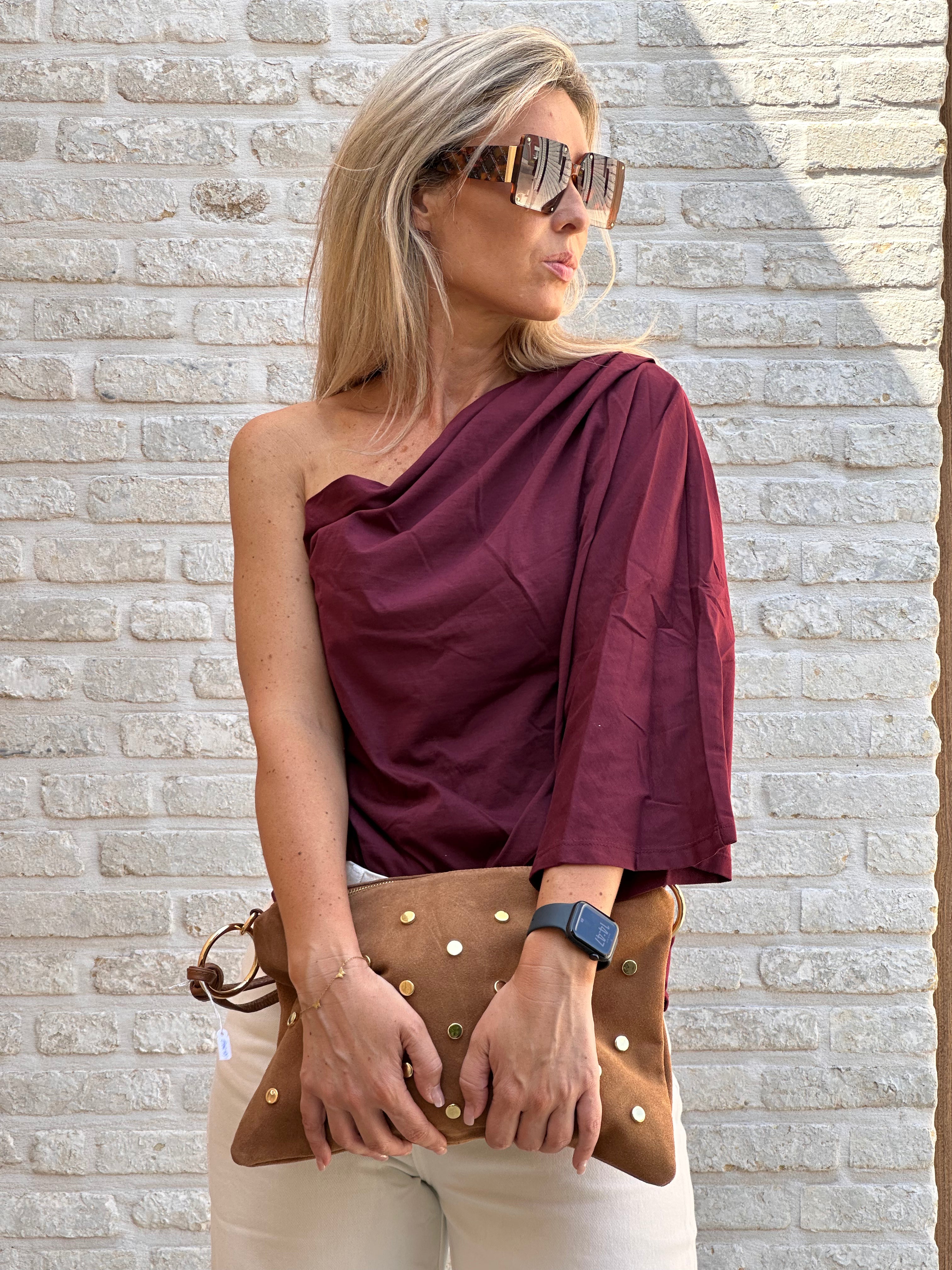 T-shirt Bibi Offshoulder Oversized Bordeaux - lang model