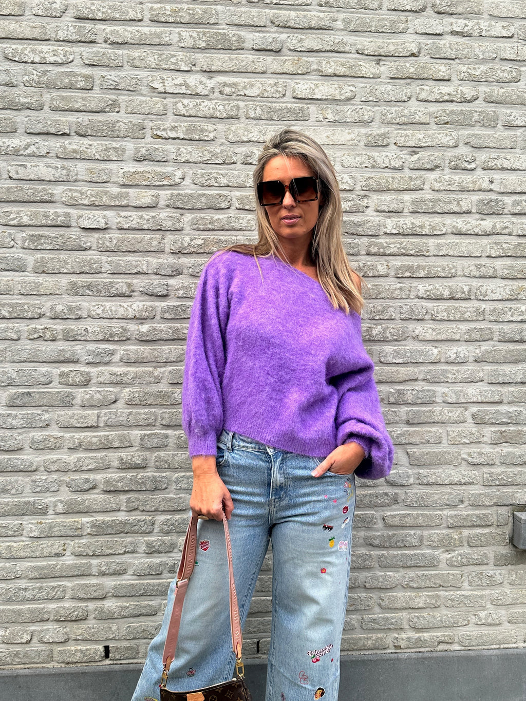 Pull Off-Shoulder Amy