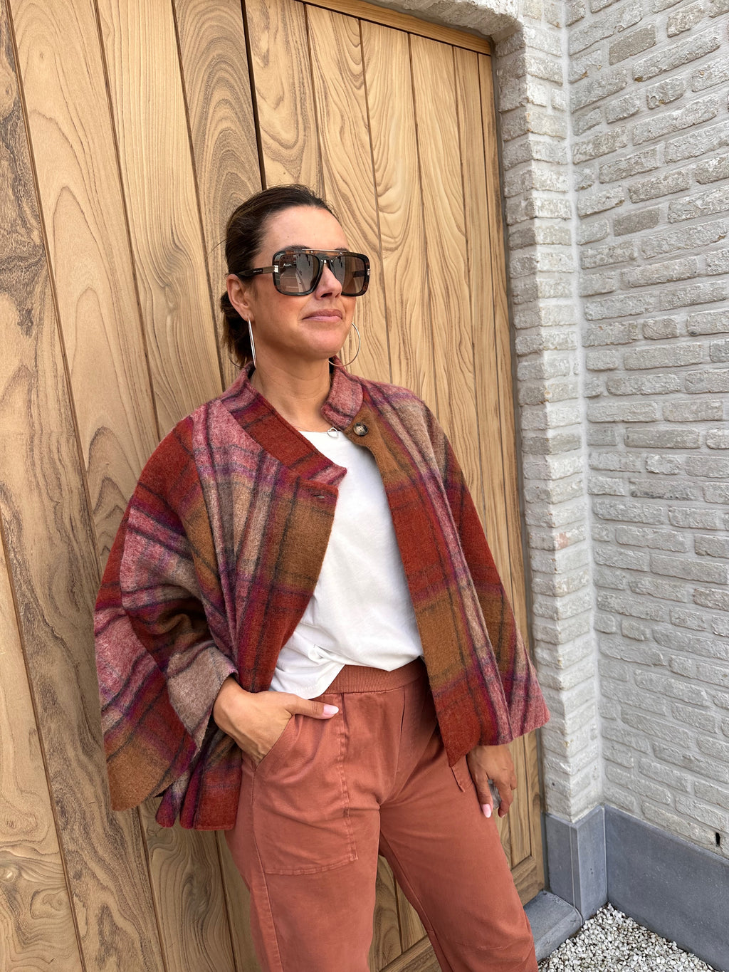 Poncho Jasje Eleonora