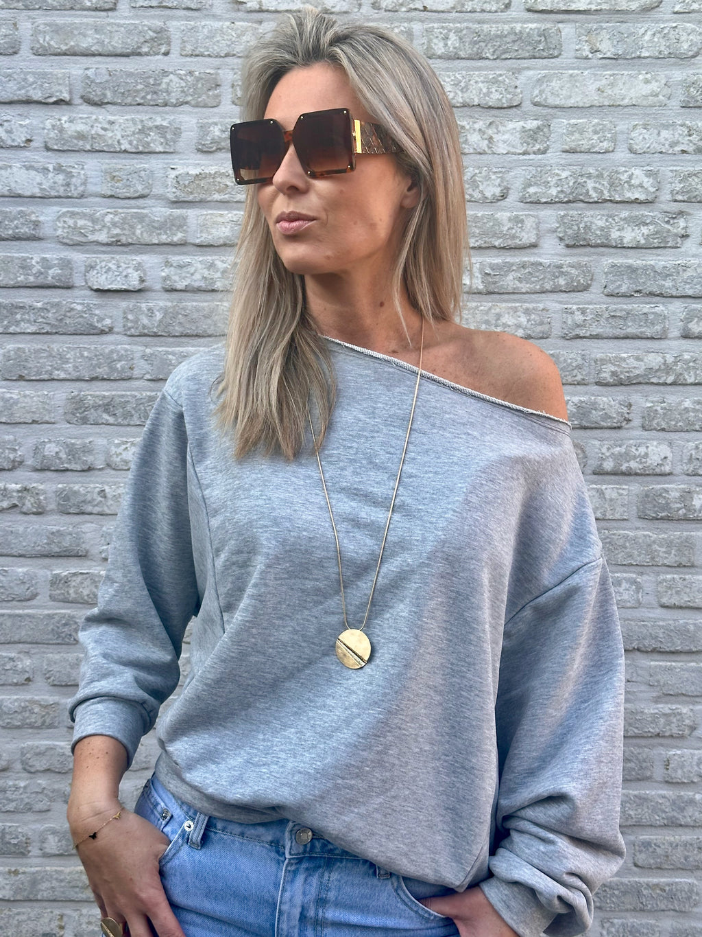 Pull Off-Shoulder Allison