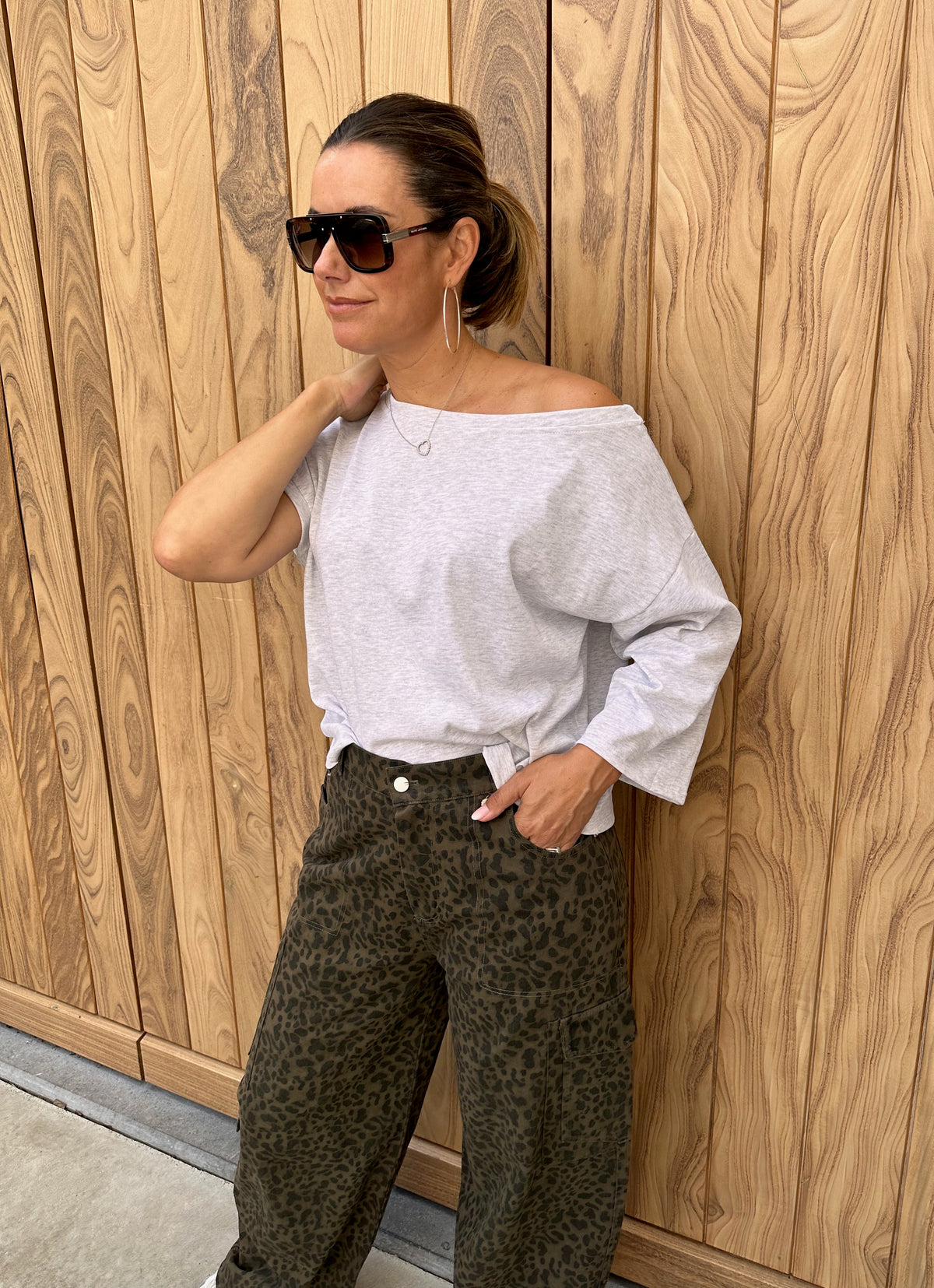 T-Shirt Ann Grijs Oversized Offshoulder