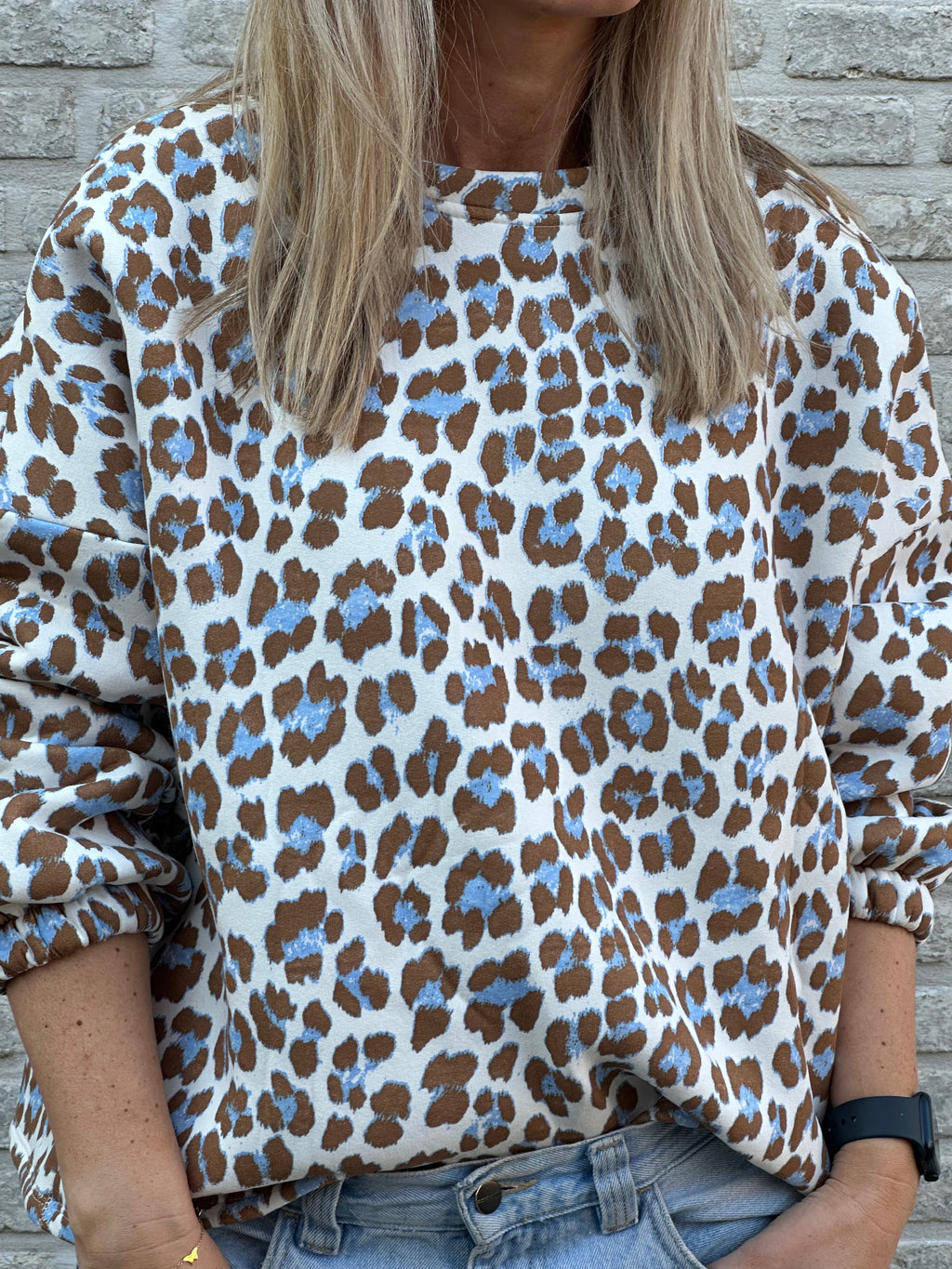 Sweater Good Vibes LEO - Oversized