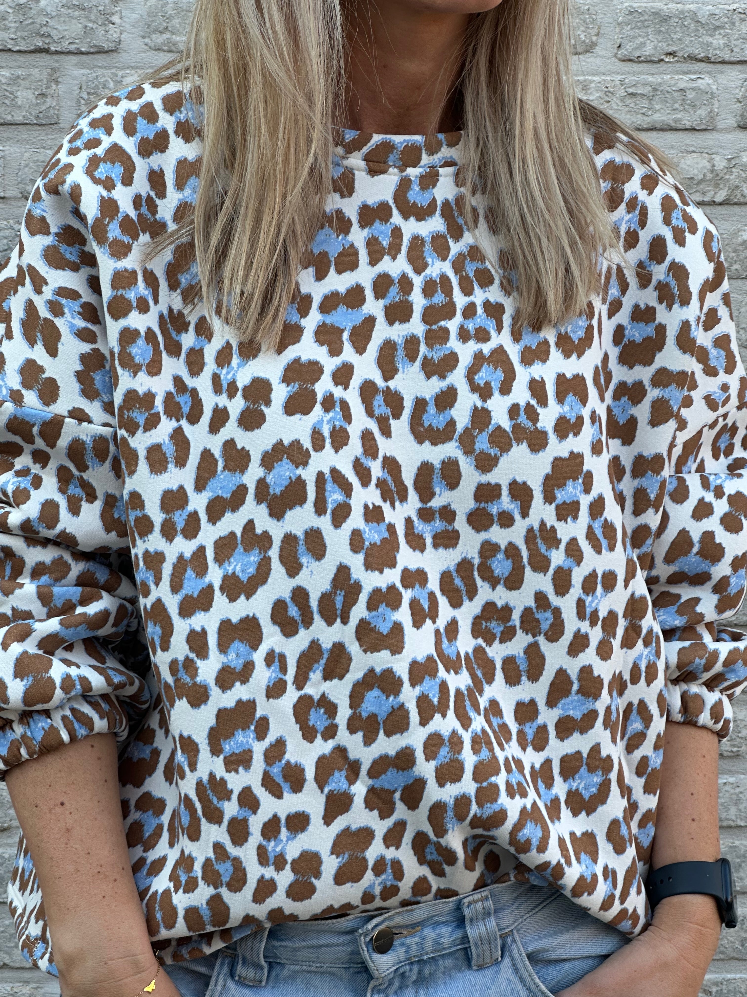 Sweater Good Vibes LEO - Oversized