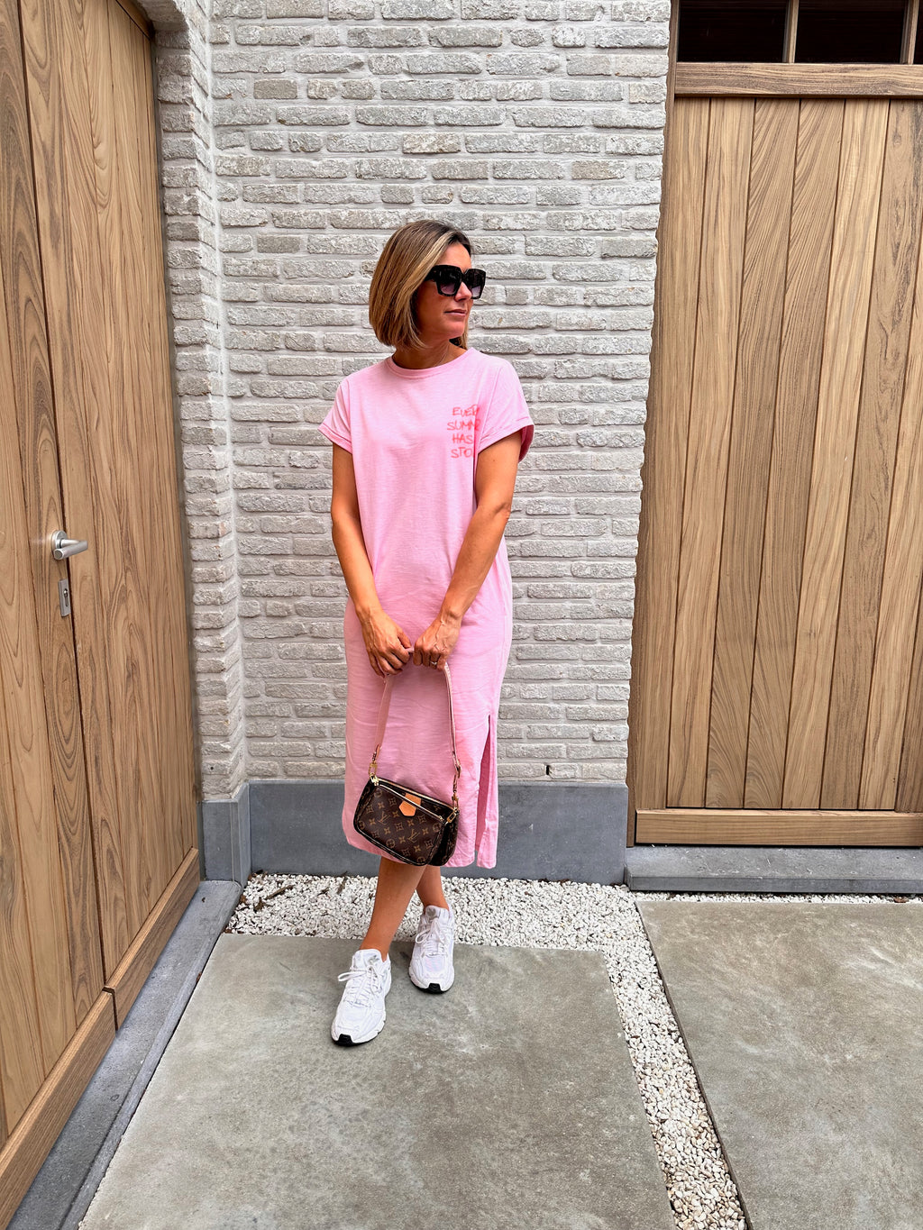 Jurk Every Summer has a Story pink