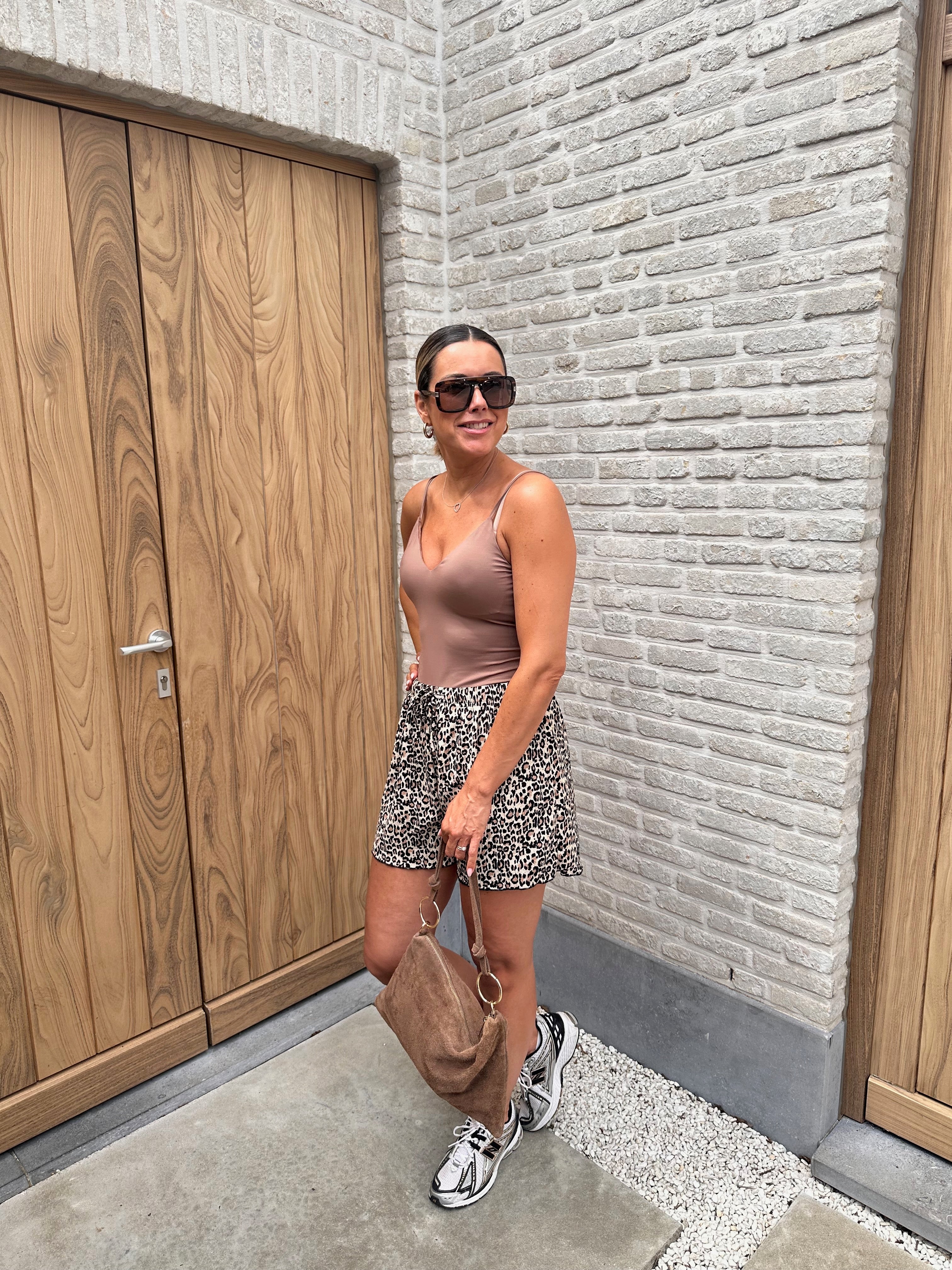 Short Allie Leopard