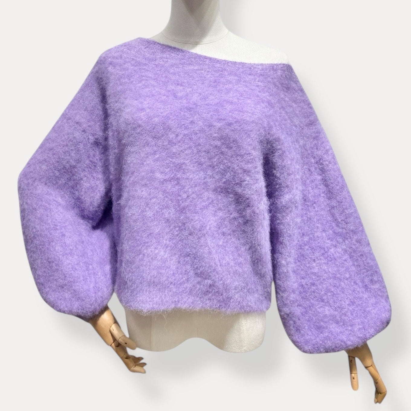 Pull Off-Shoulder Amy